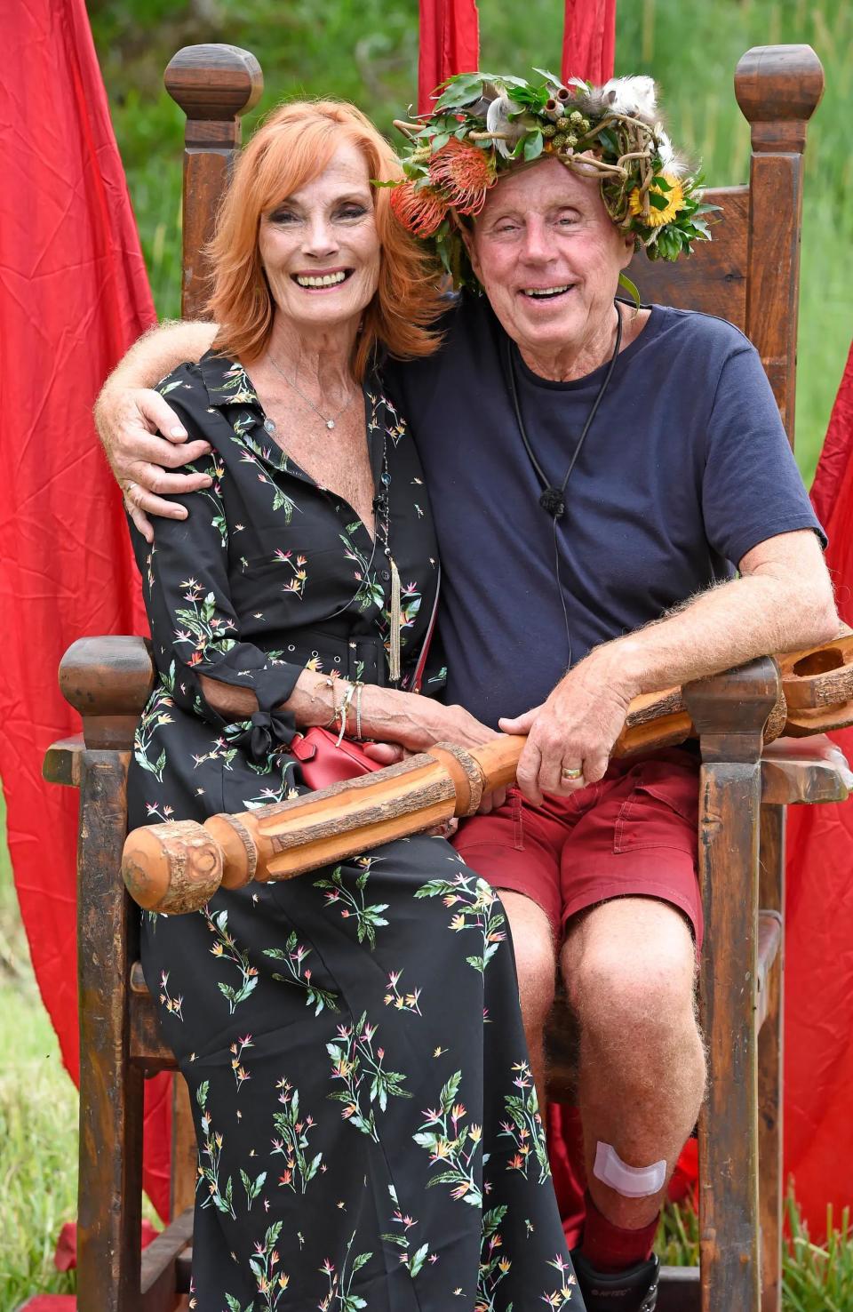 马克也各自, 至于遭遇的 马克也各自, 至于遭遇的