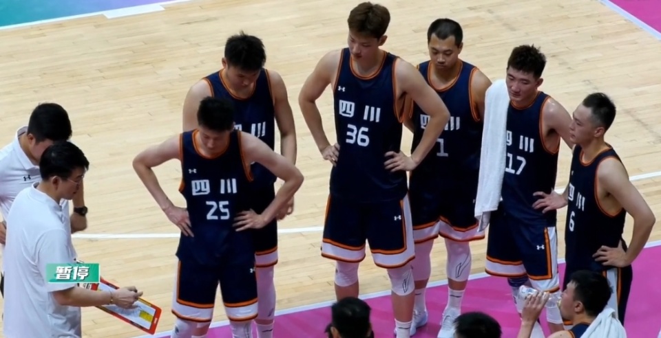 存在很大问, com